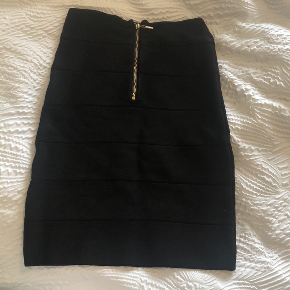 Bebe skirt - Picture 4 of 4